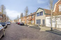 Sas van Gent, Westdam 20