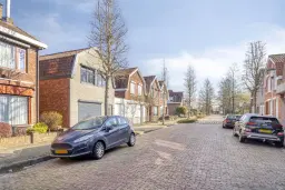 Sas van Gent, Westdam 20