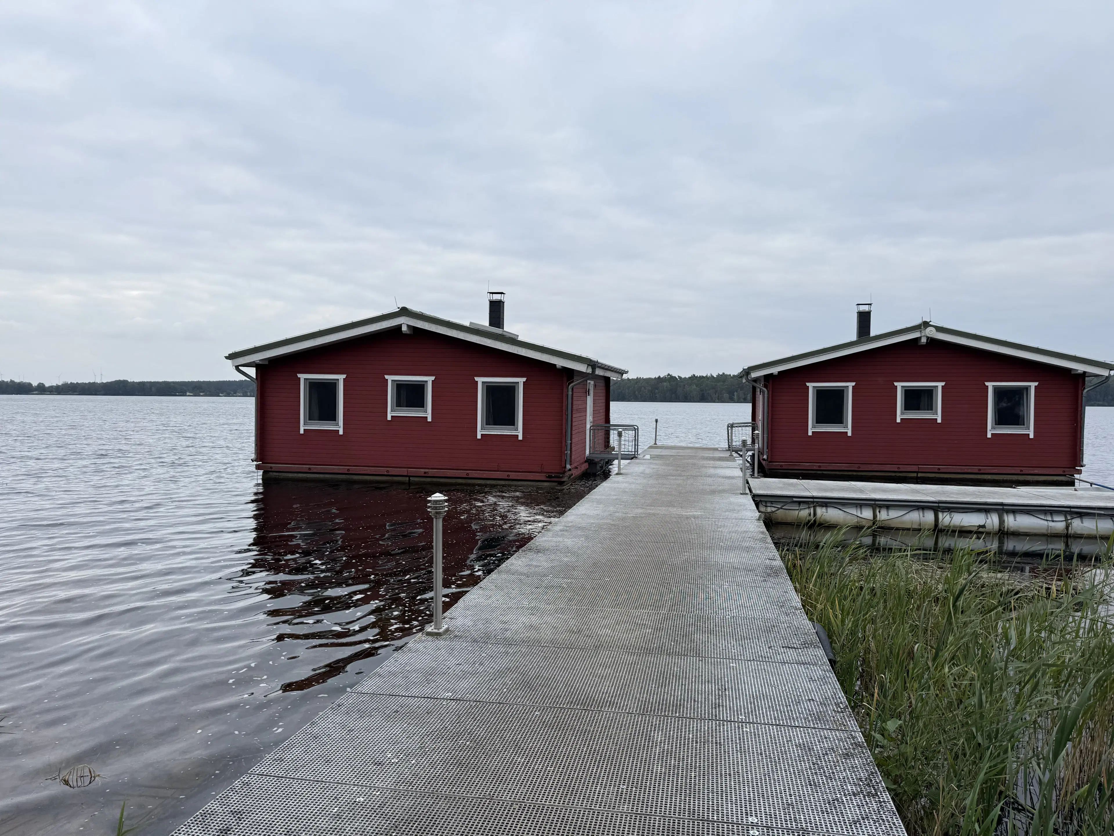 762 m² perceel bij het water nabij Bad Schmiedeberg - Duitsland