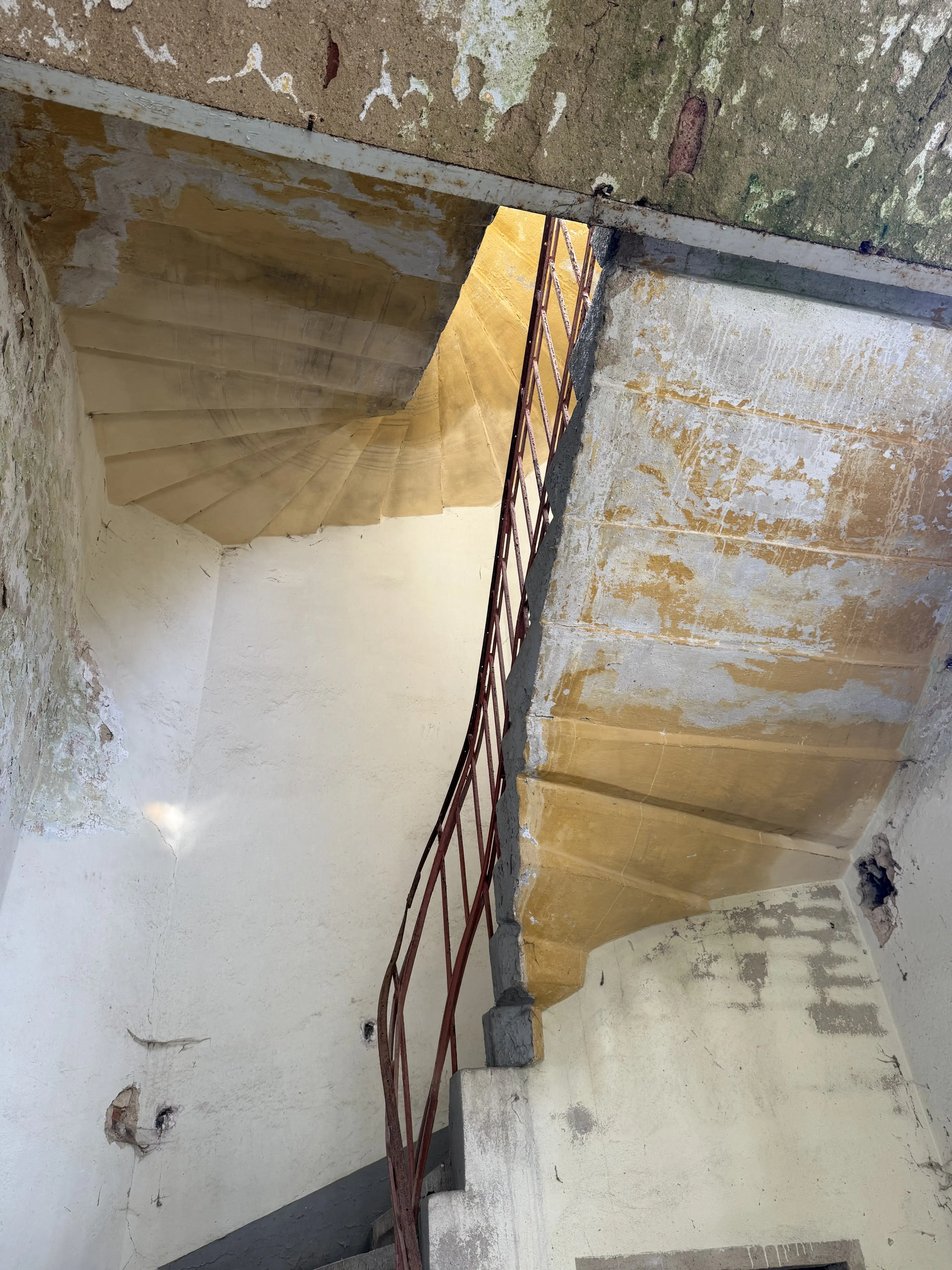 Uniek! Voormalige textielfabriek op perceel van 5.493 m² in Walddorf - Duitsland