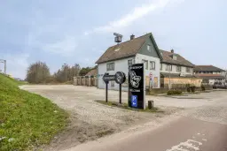 Amersfoort, Amersfoortsestraat 12 en 12 A