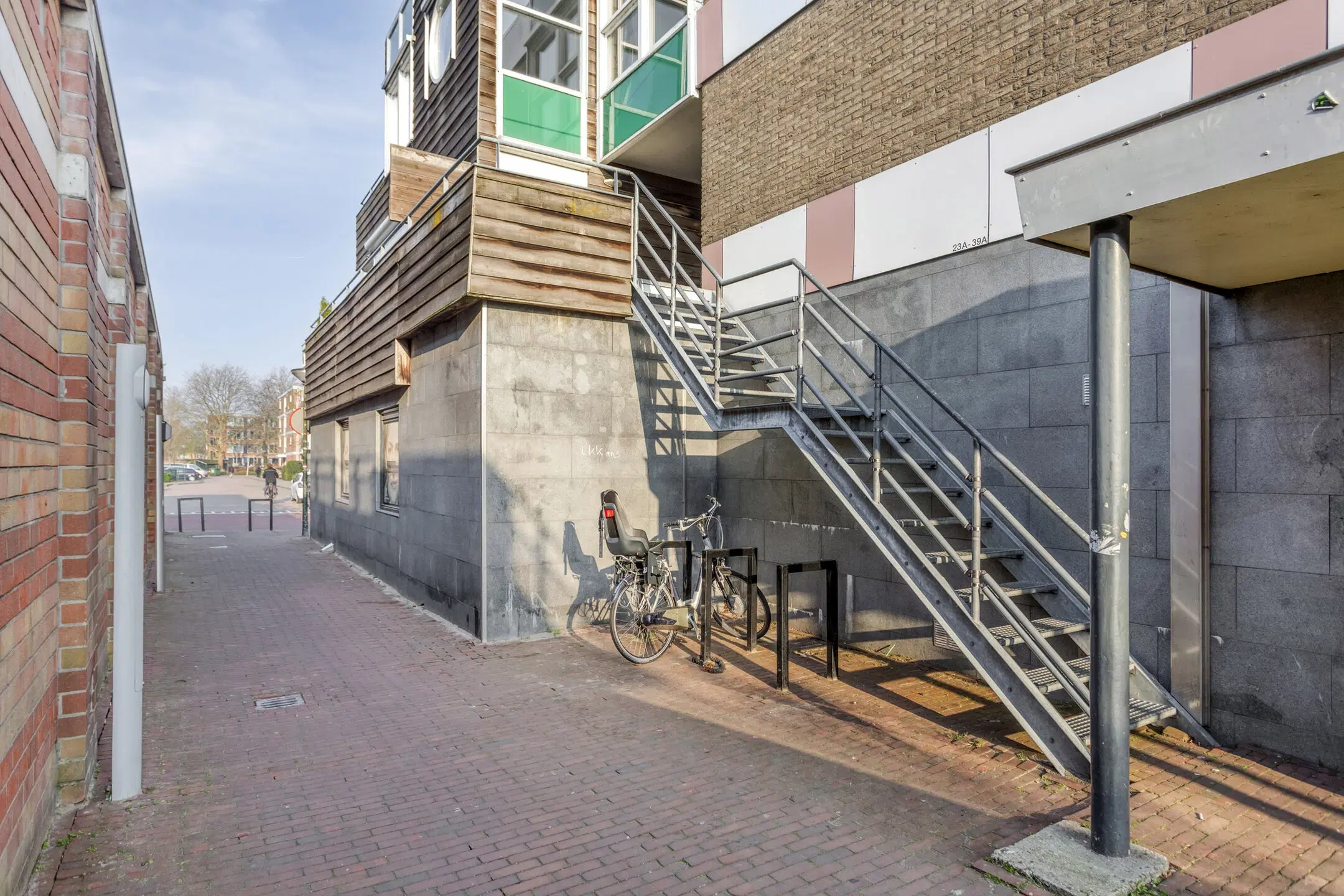 Lekkerkerk, Raadhuisplein 39 a