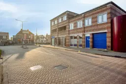 Lekkerkerk, Raadhuisplein Ongenummerd