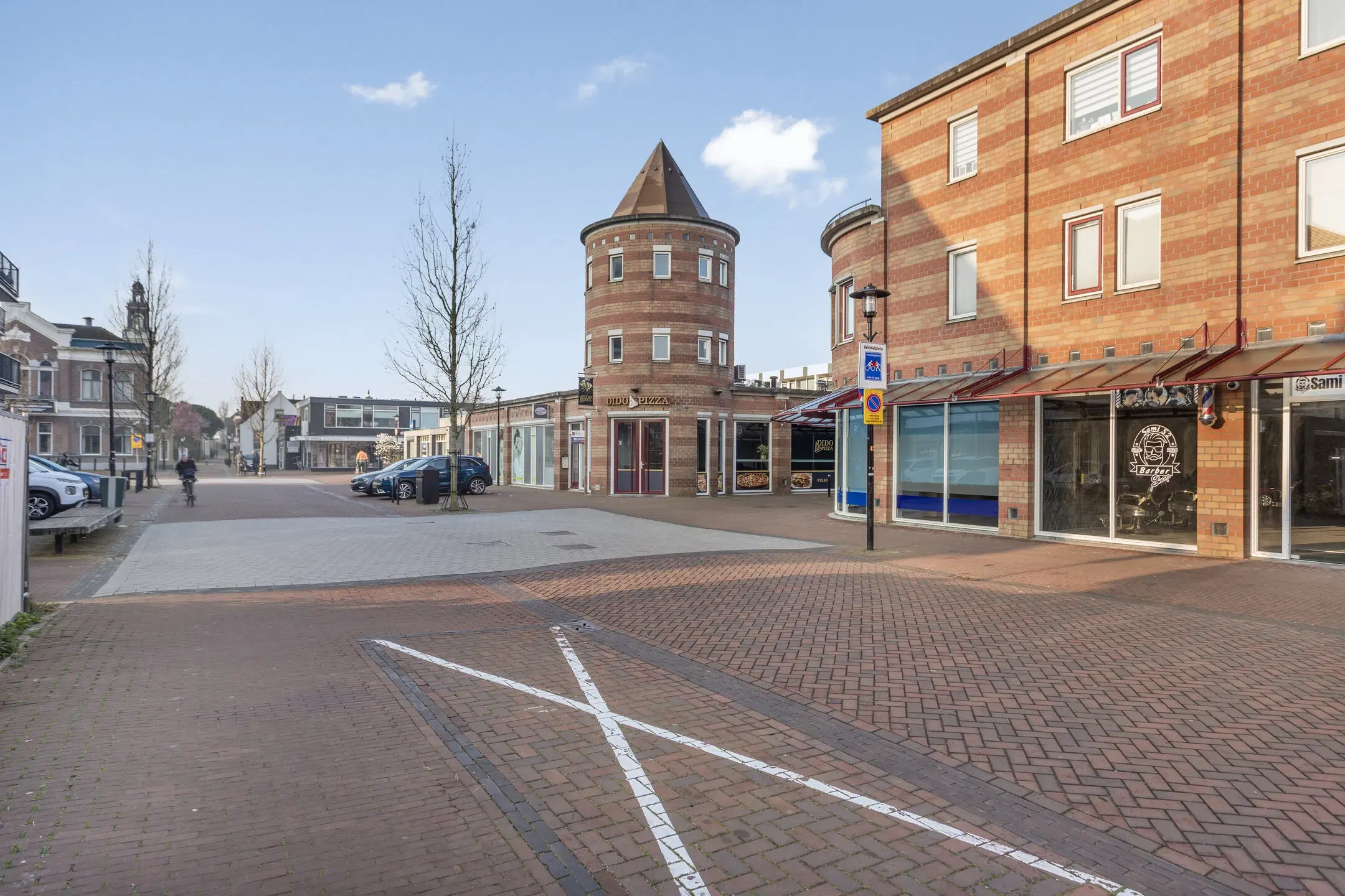 Lekkerkerk, Raadhuisplein 47