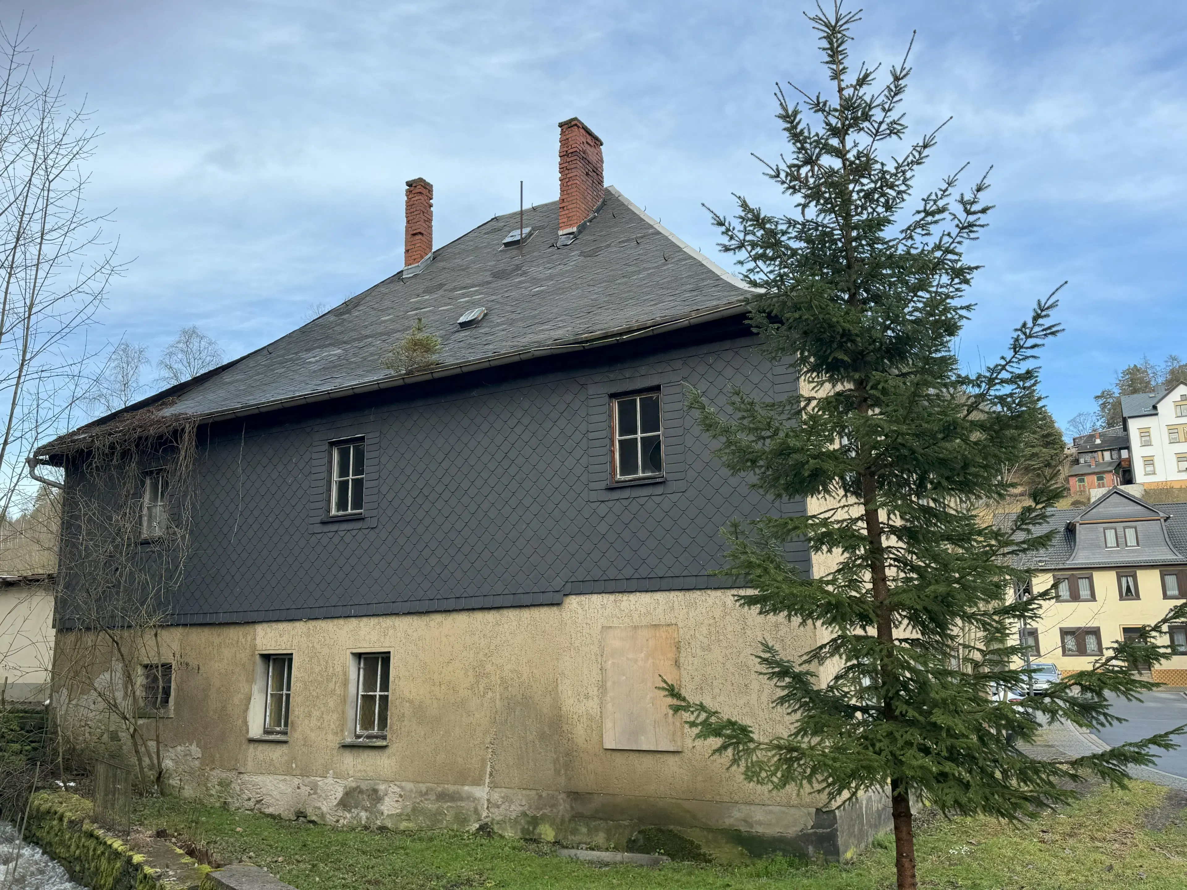 Voormalige boswachterswoning in Gräfenthal - Duitsland