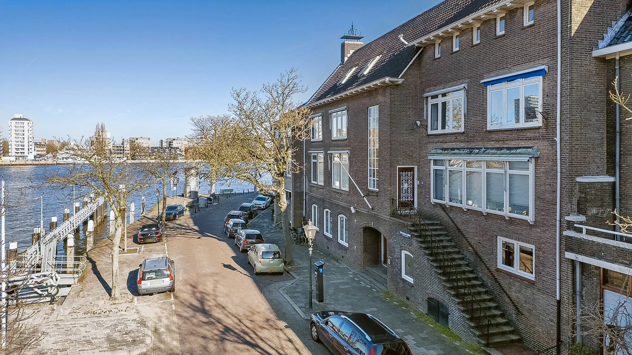 Dordrecht, Blauwpoortsplein 4