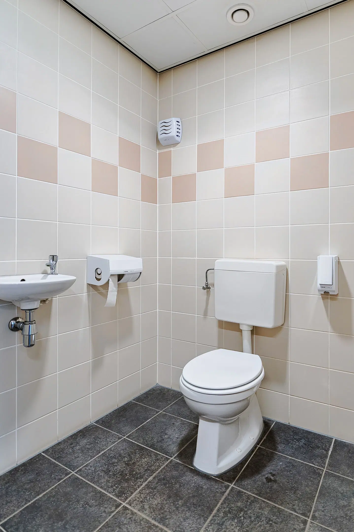 Helmond, Deltaweg 185