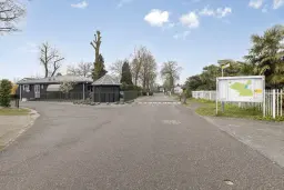 Bakel, Nuijeneind 24 T232