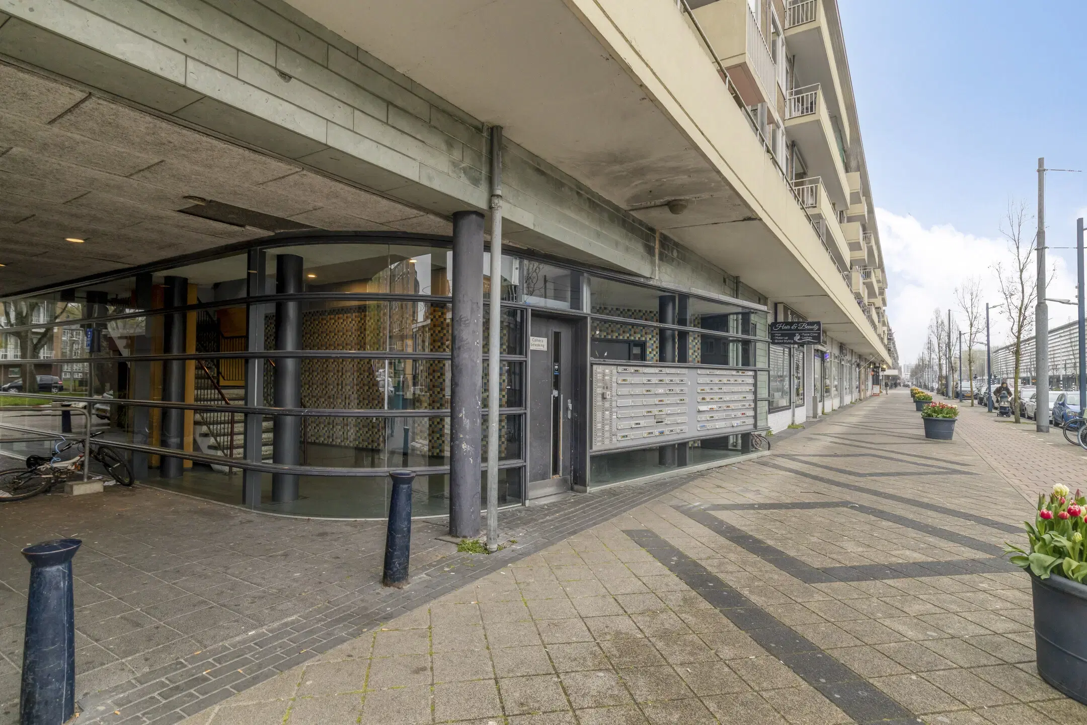 Amsterdam, Tussen Meer 236