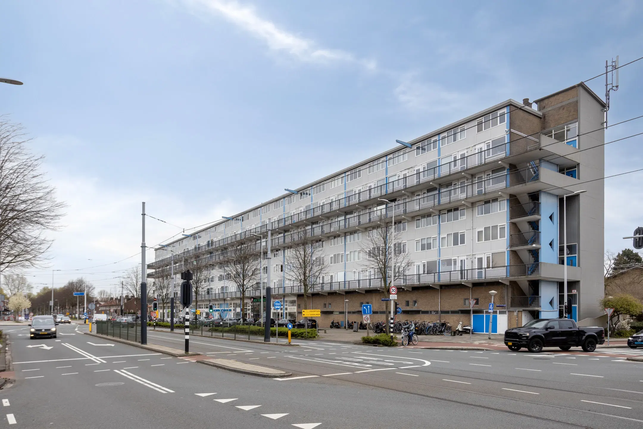 Amsterdam, Pieter Calandlaan 311