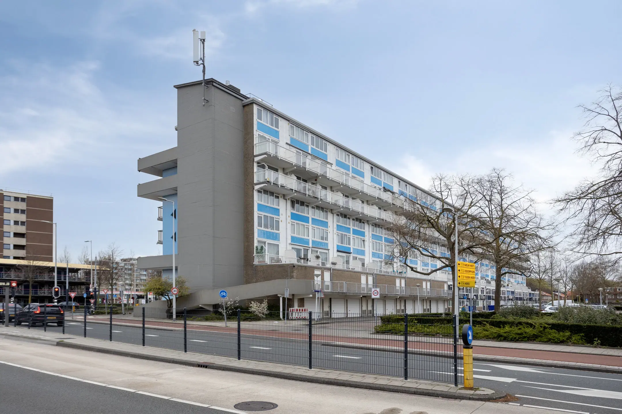 Amsterdam, Pieter Calandlaan 311