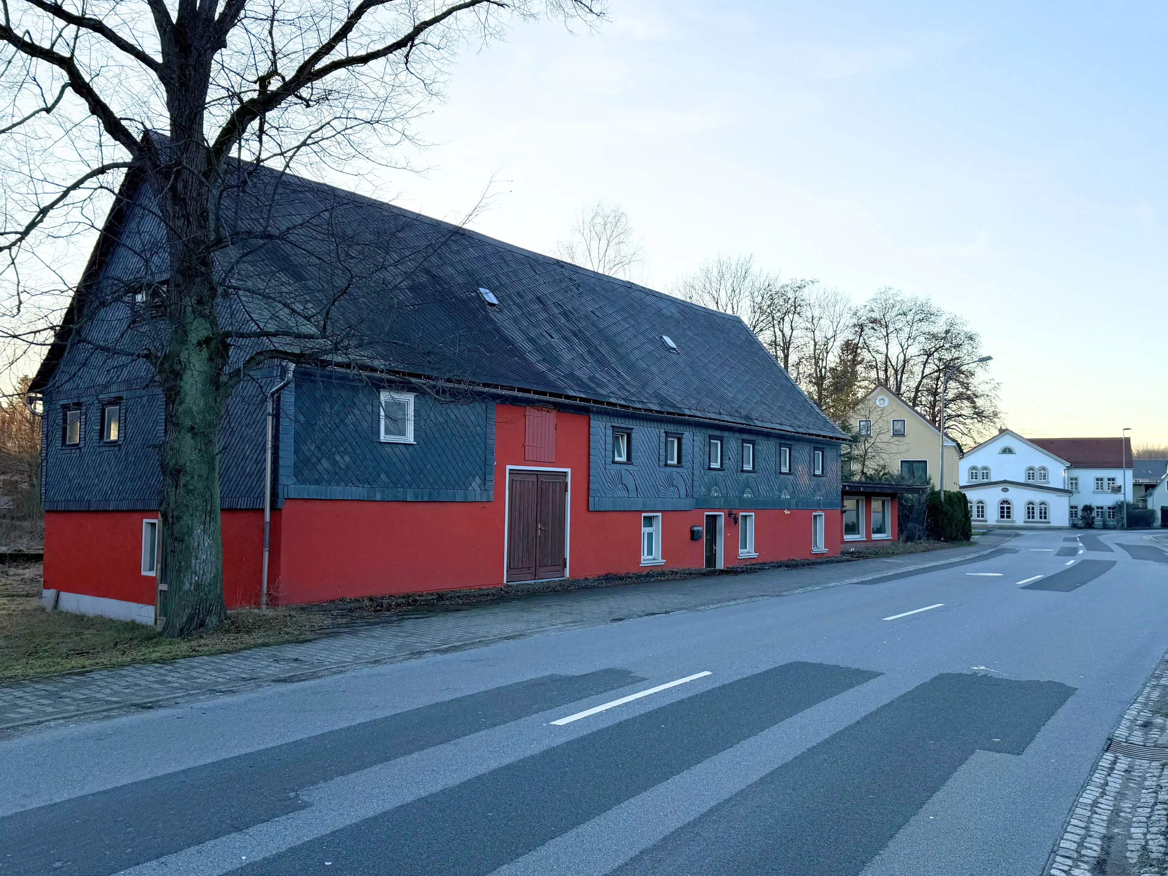 Gastronomie met 2 appartementen op perceel van 2.560 m² in Neukirch/Lausitz, Dresden - Duitsland