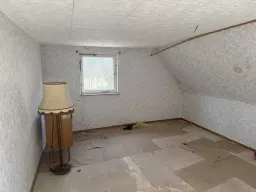 Woonhuis met 5 eenheden op perceel van 1.803 m² in Nassau, Freiberg, nabij Frauenstein - Duitsland