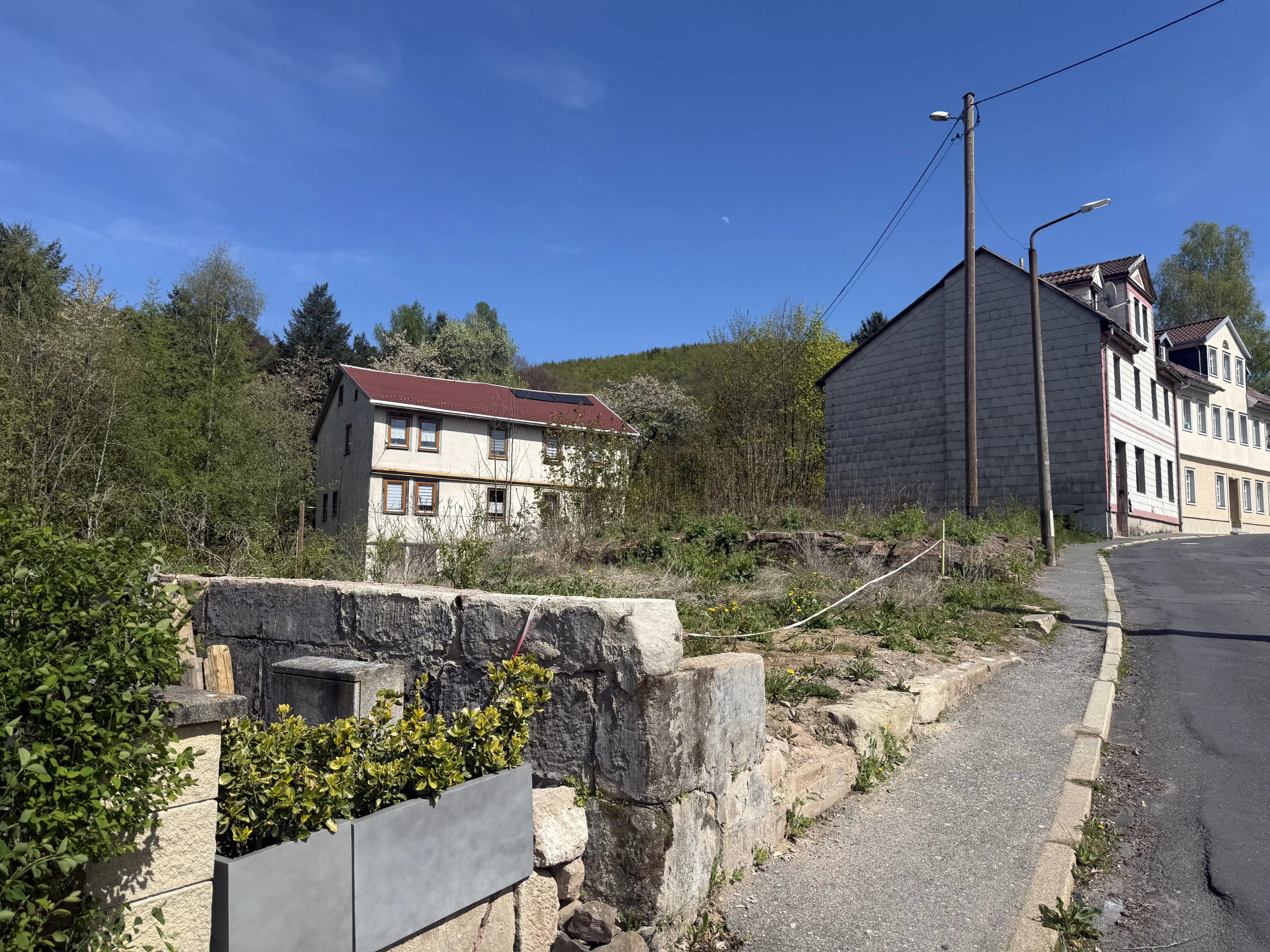 Bouwperceel van 392 m² in Sonneberg - Duitsland