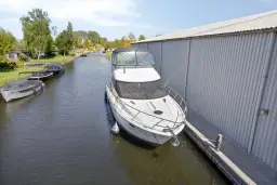 Motorjacht 'Shark Bait' te Amsterdam