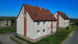 6 appartementen, bouwjaar: 1983 (huursom € 28.537,80) in Behren-Lübchin - Duitsland