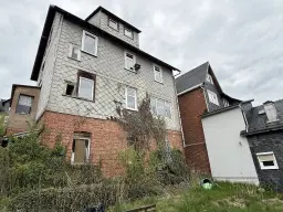 Vrijstaand vakwerkhuis op perceel van 406m2 in Illmenau, Duitsland