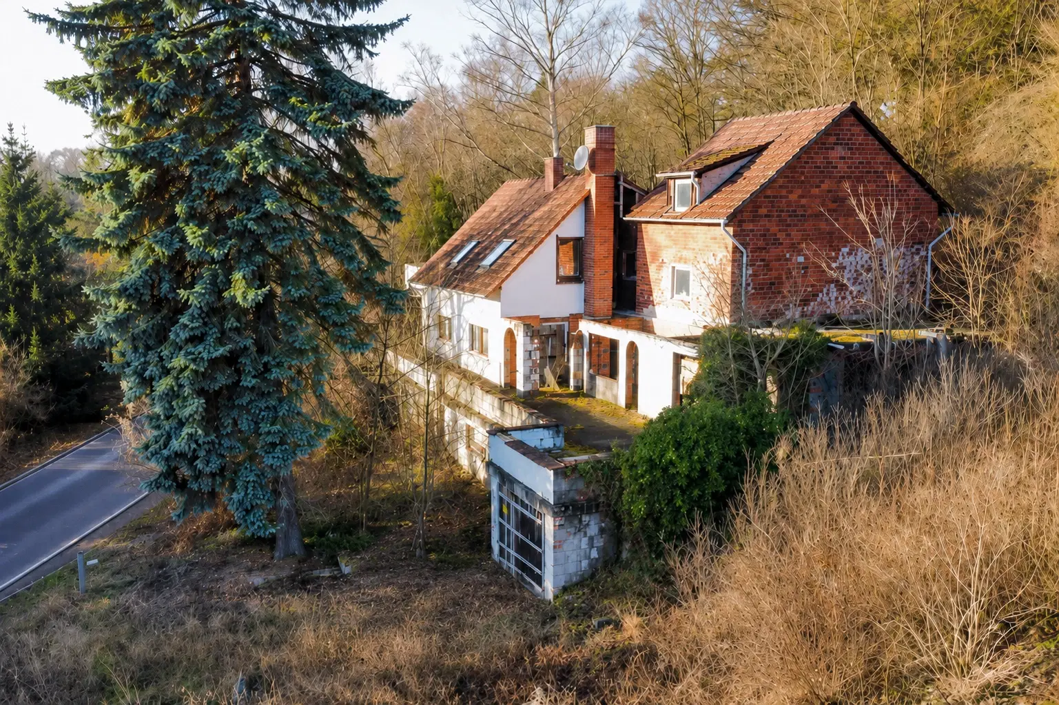 3 wooneenheden op perceel 1.398 m² in Gerstungen, nabij Eisenach - Duitsland