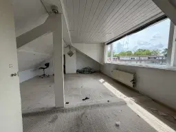 Eindhoven, Airbornelaan 45