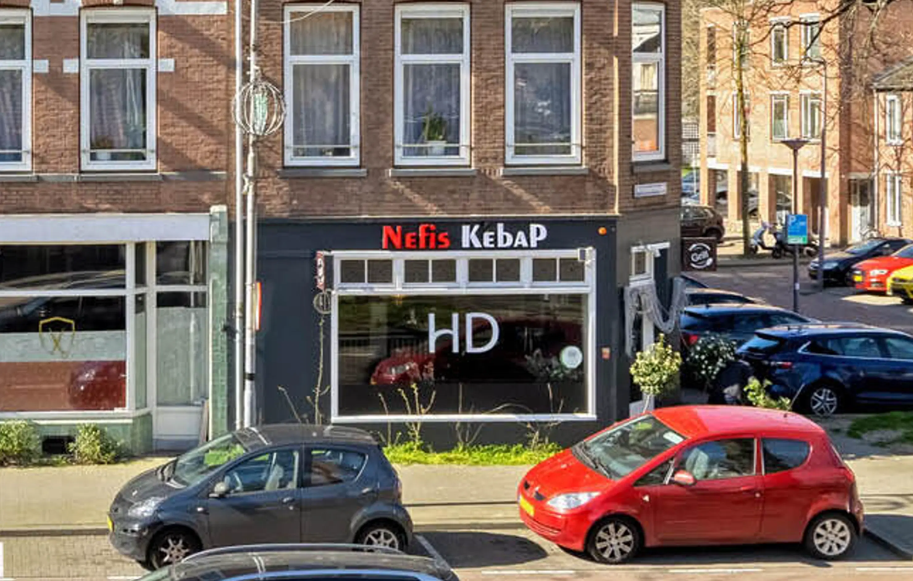 Karel de Stoutestraat 2 en Wolphaertsbocht 93 A te Rotterdam