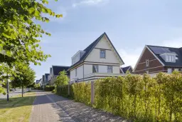 Badhoevedorp, Trompetbloemstraat 1