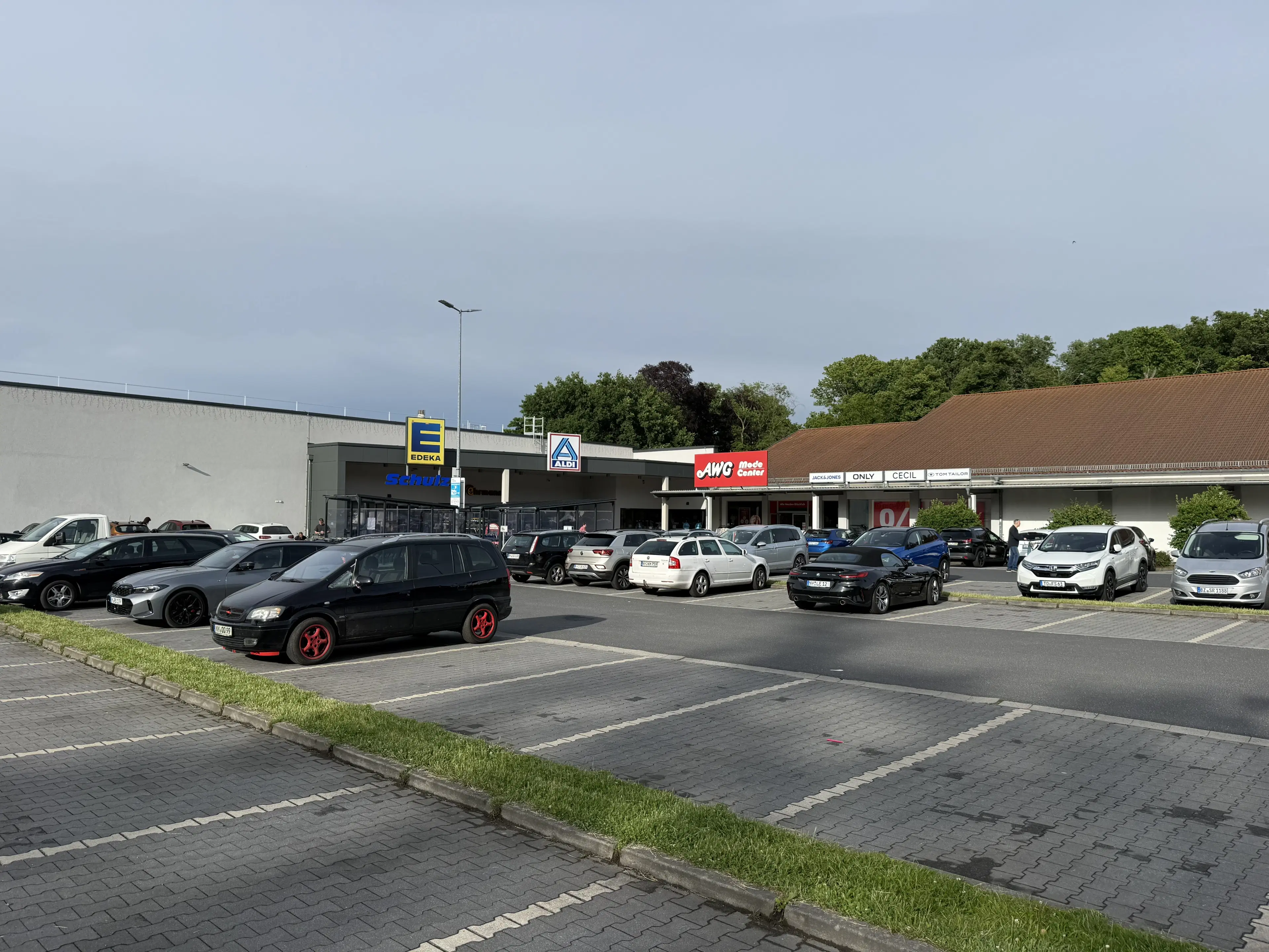 Woonhuis met schuur op 1.309 m² perceel in Jänkendorf - Duitsland