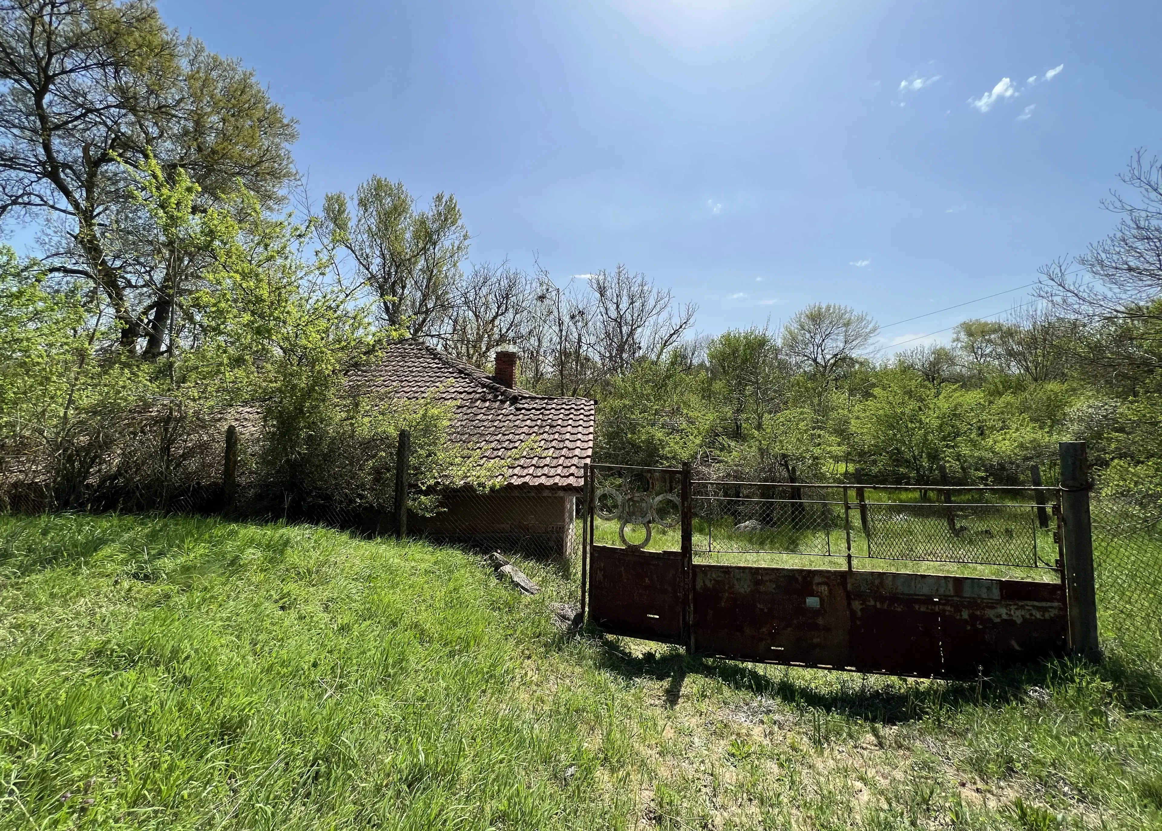 PARTNERVEILING - Farm house, Dennitsa (Bulgarije) 