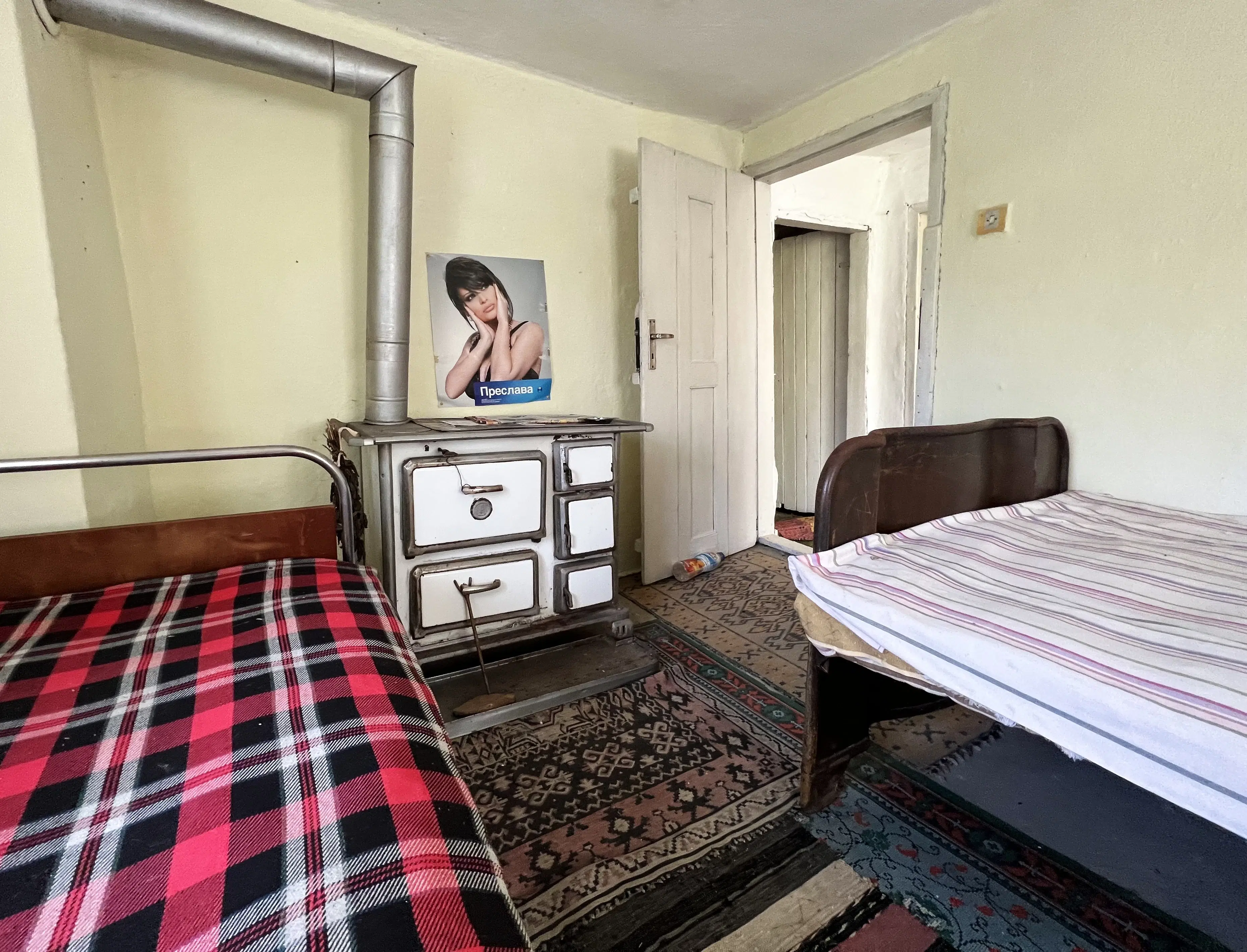 PARTNERVEILING - Farm house, Dennitsa (Bulgarije) 