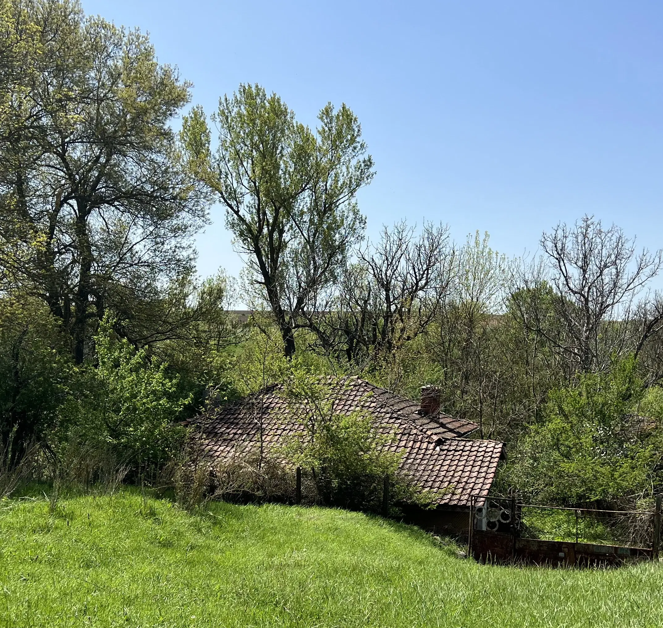 PARTNERVEILING - Farm house, Dennitsa (Bulgarije) 