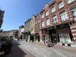Roermond, Neerstraat 36