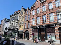 Roermond, Neerstraat 36