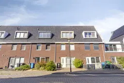 Kudelstaart, Zijlijnstraat 8