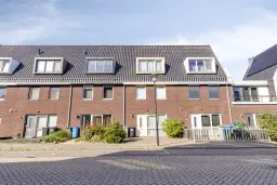 Kudelstaart, Zijlijnstraat 8
