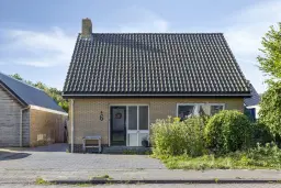 Burgum, Toonstrastraat 6