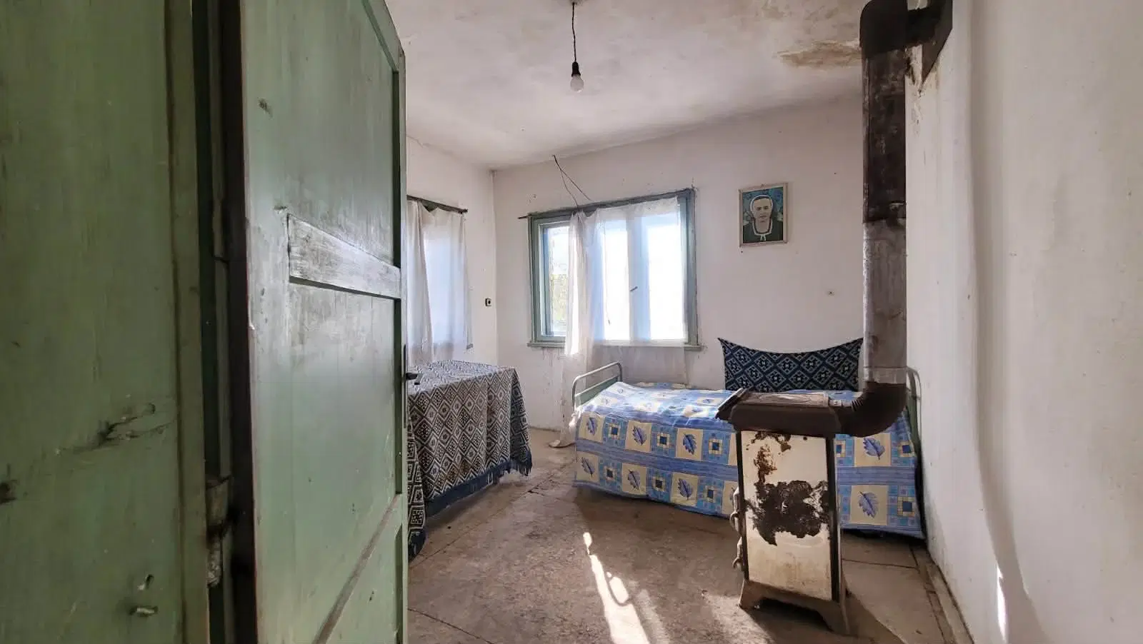 Huis en 790 m² grond en bijgebouwen in Kireevo - Bulgarije