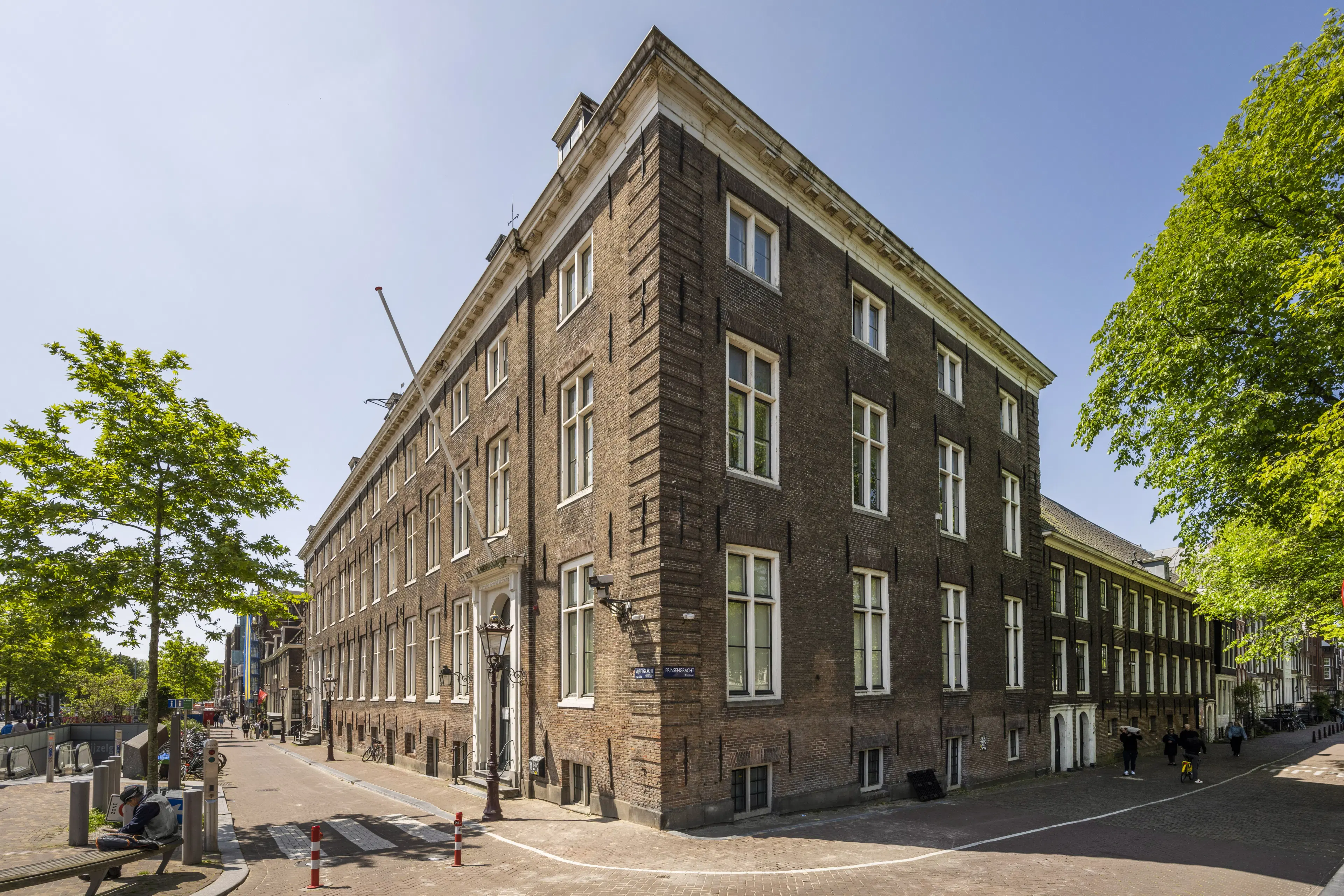 Gebouwencomplex genaamd Hospice Wallon (Voormalig Maison Descartes)