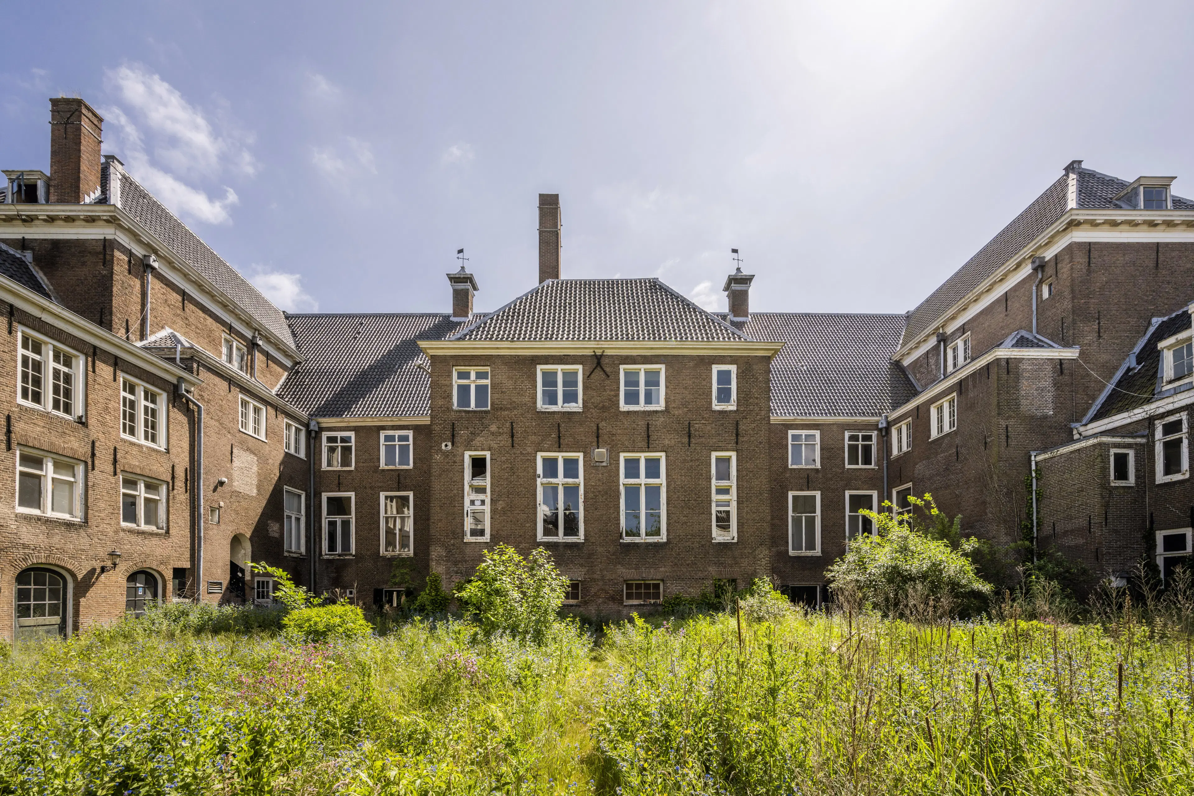 Gebouwencomplex genaamd Hospice Wallon (Voormalig Maison Descartes)