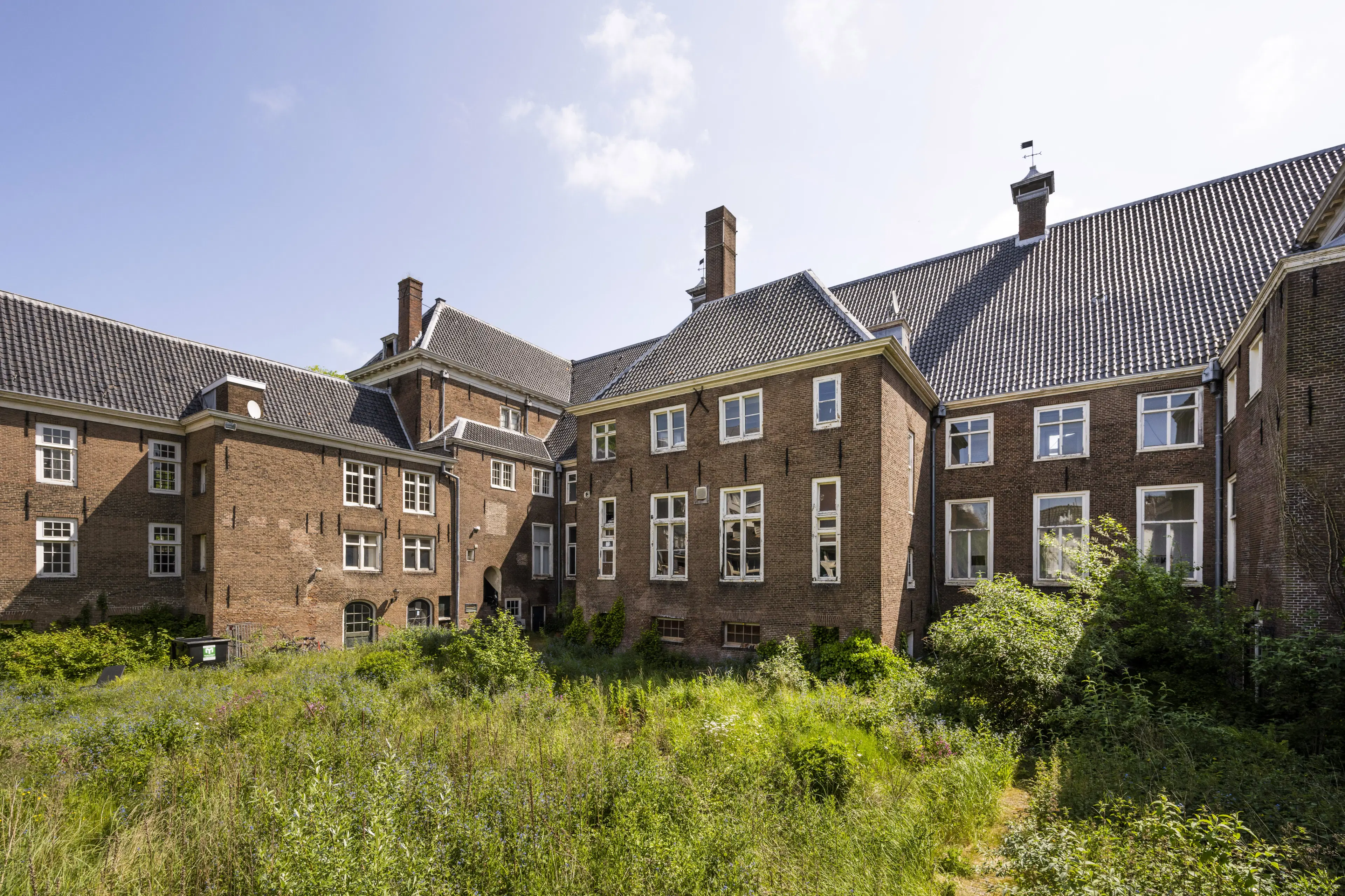 Gebouwencomplex genaamd Hospice Wallon (Voormalig Maison Descartes)