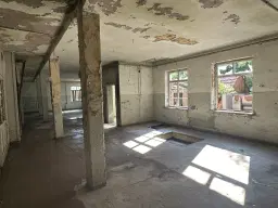 Herontwikkelingskans: voormalige textielfabriek van 1.163 m² in Schlotheim, nabij Mühlhausen - Duitsland