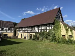 Traditioneel vakwerkhuis op perceel van 660 m² in Starkenburg, Altenburg - Duitsland