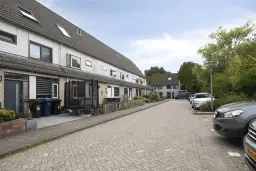 Almere, Erik Satiestraat 12