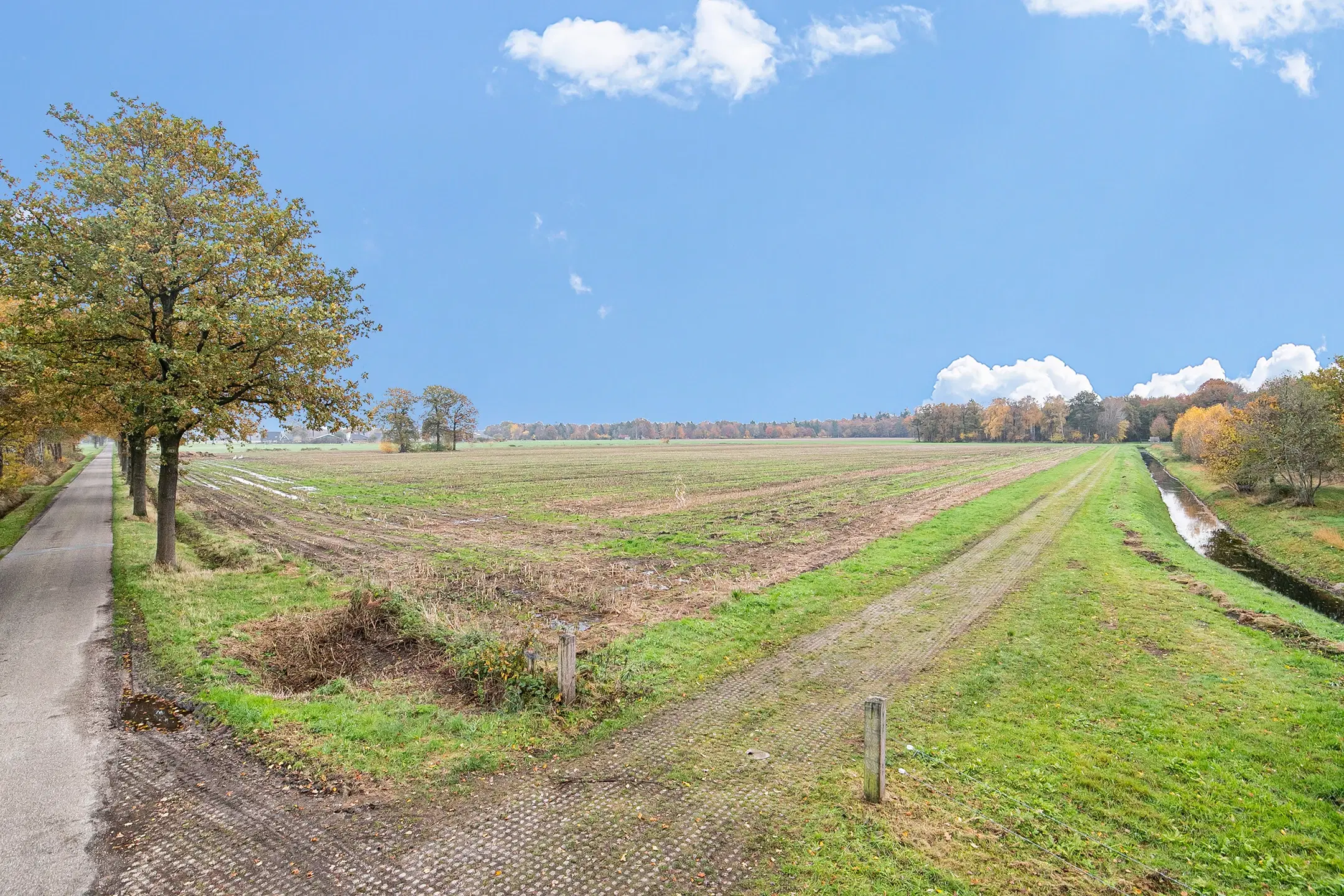 Landerijen aan/nabij Coninckserveweg / Ossenkampweg te Hellendoorn 