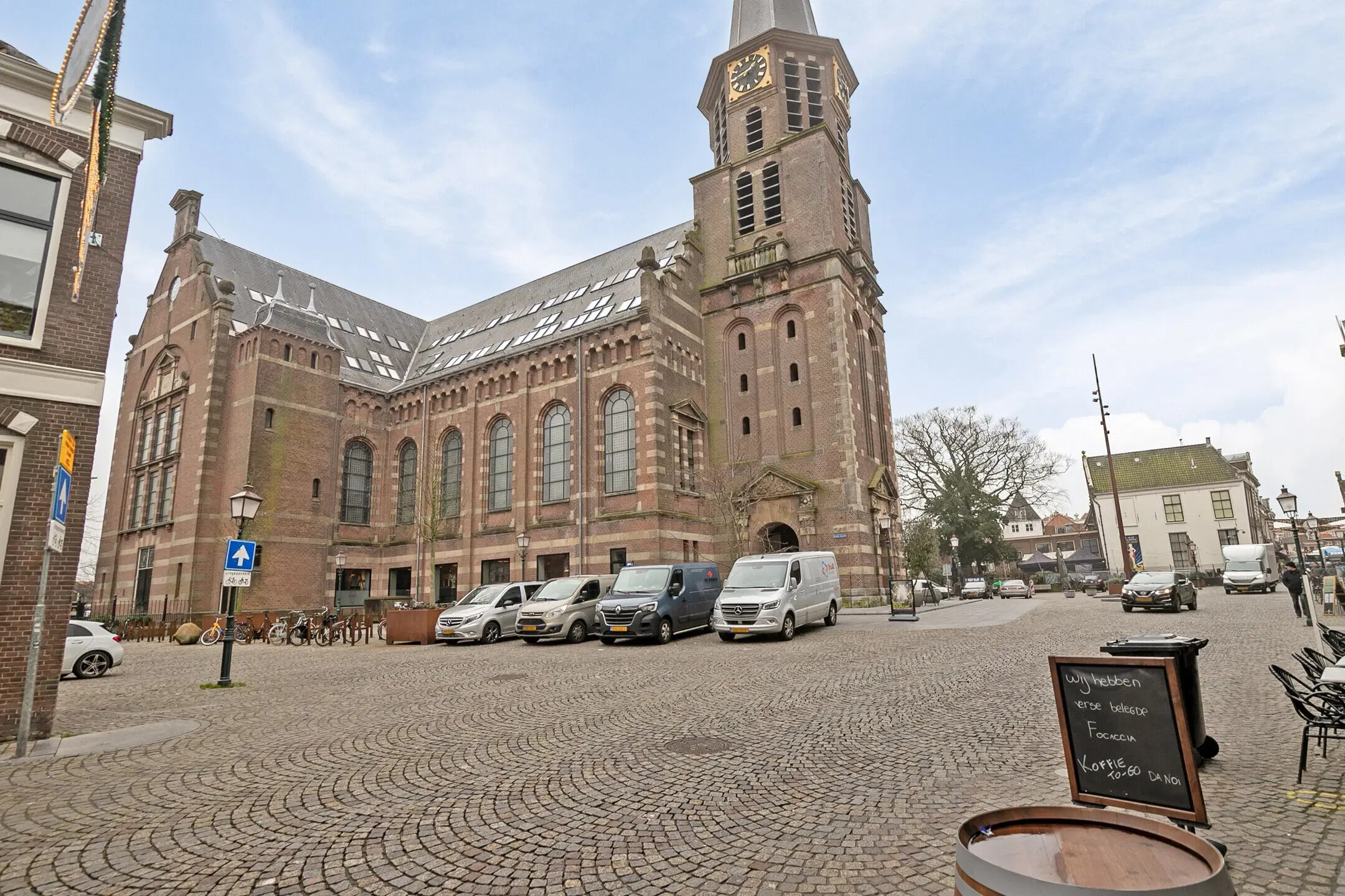 Hoorn, Grote Kerk 33-36