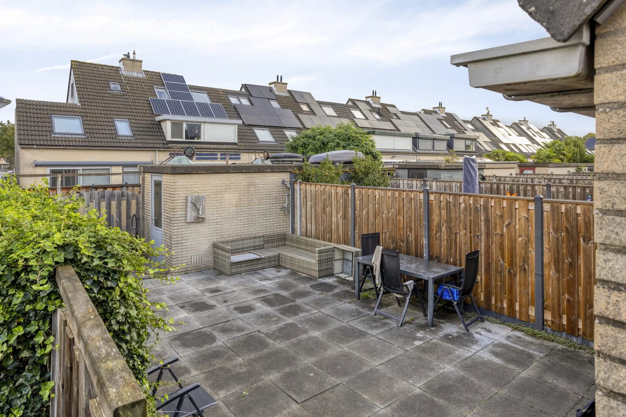 Spijkenisse, Haya van Someren-Downerpad 28