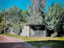 Vrijstaand landhuis op kavel van ca. 1.090 m², met schuur in Rohndorf (Südliches Anhalt) Halle-Leiptzig-Flughafen - Duitsland