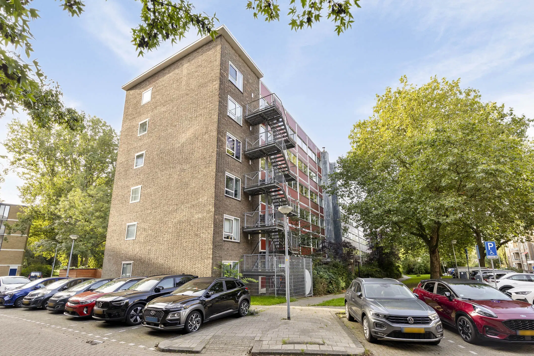 Schiedam, Burgemeester Stulemeijerlaan 8