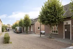 Deurne, Lindenlaan 11