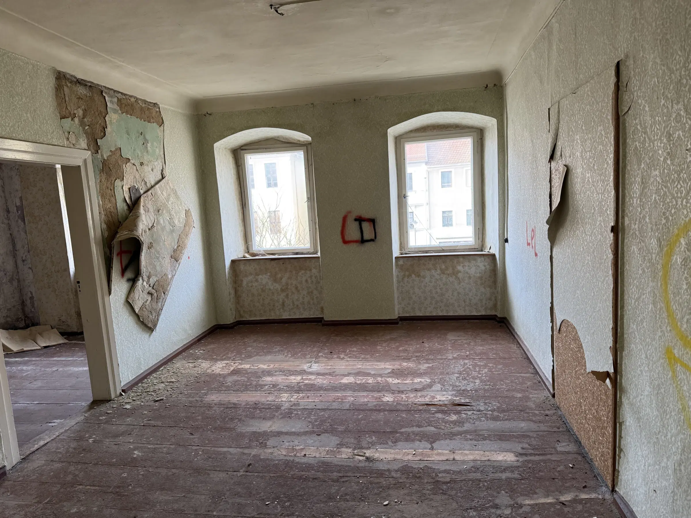Karakteristiek pand met horeca- en woonfunctie aan de Markt te Reichenbach - Duitsland