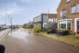 Grou, Nieuwe Kade 10