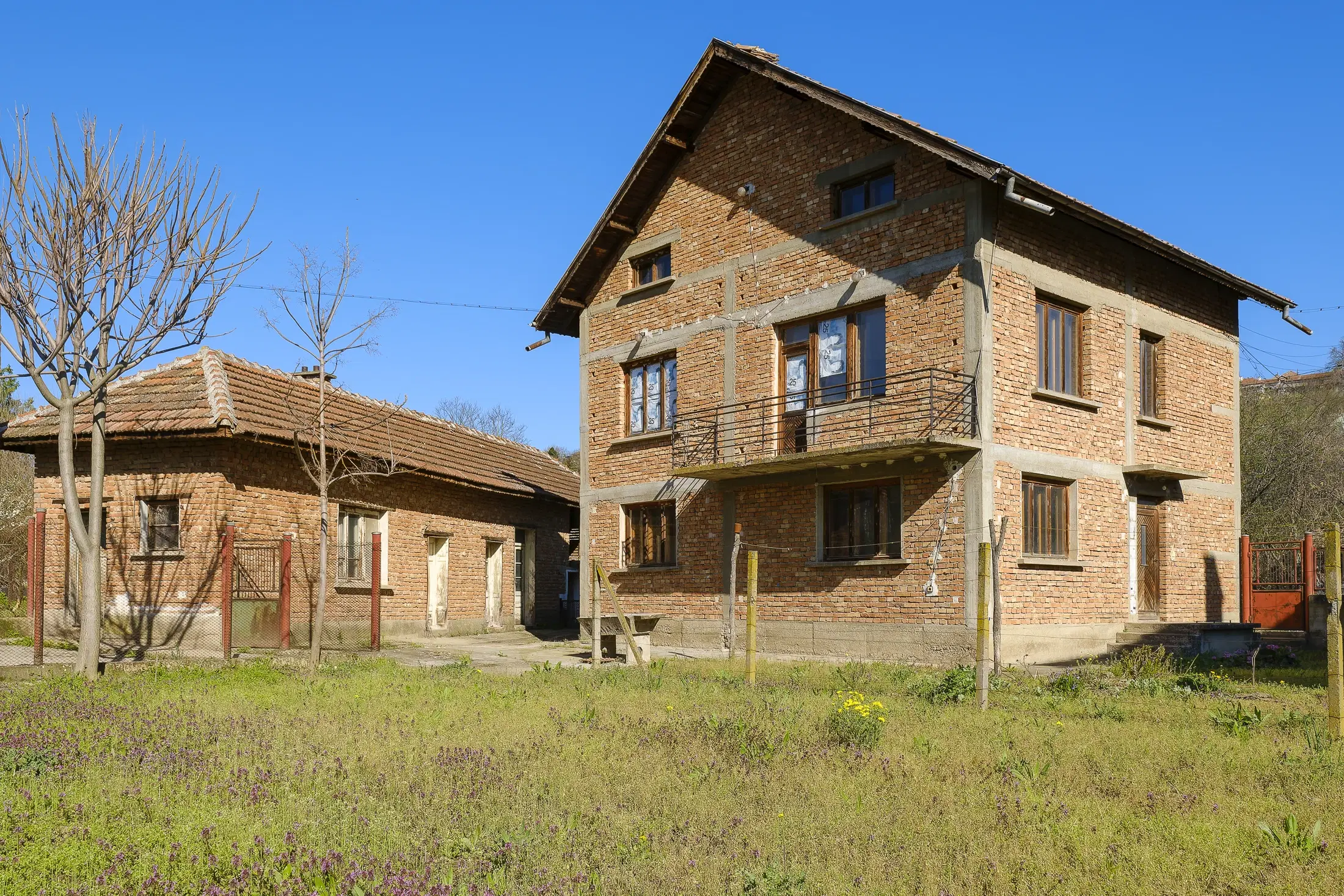 Ruime, instapklare woning, nabij de Donau in Leskovets - Bulgarije